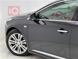 كاديلاك XTS